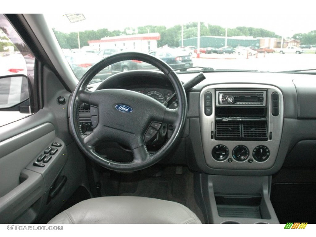 2004 Explorer XLT 4x4 - Dark Blue Pearl Metallic / Graphite photo #8