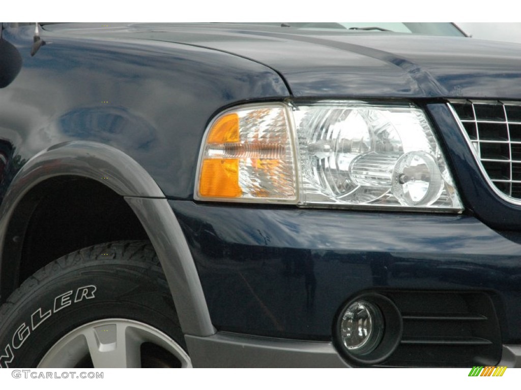 2004 Explorer XLT 4x4 - Dark Blue Pearl Metallic / Graphite photo #15