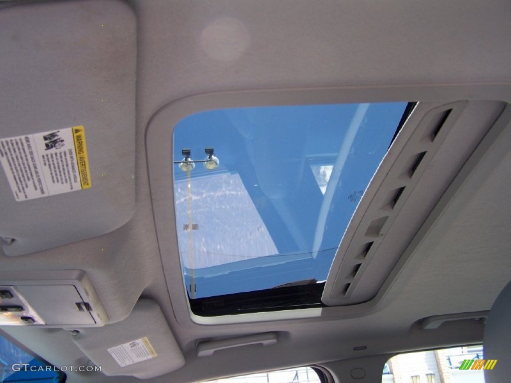2006 Ford Freestyle SEL Sunroof Photos