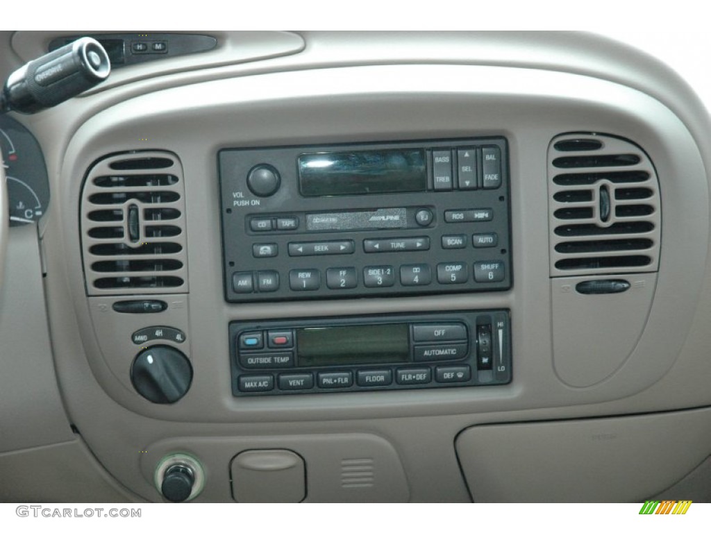 2000 Lincoln Navigator 4x4 Controls Photo #51216614