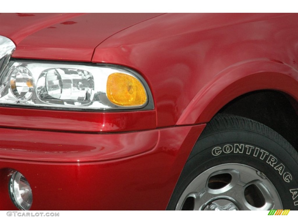 2000 Navigator 4x4 - Laser Red Tinted Metallic / Medium Parchment photo #17