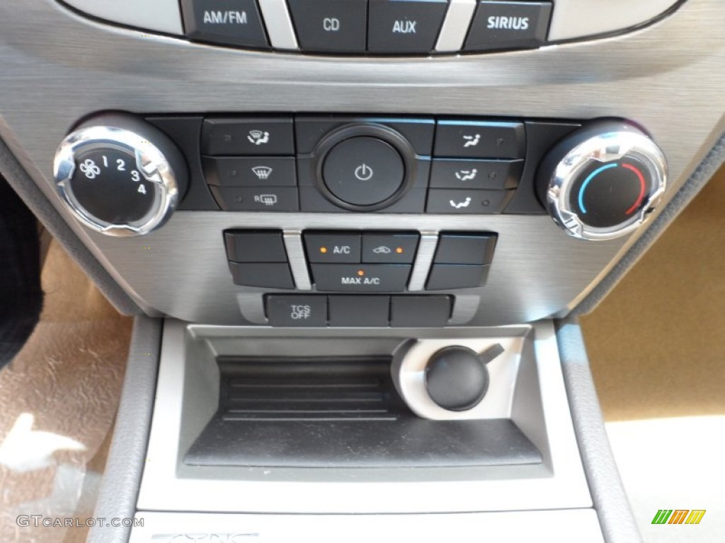 2012 Ford Fusion SE Controls Photo #51217829