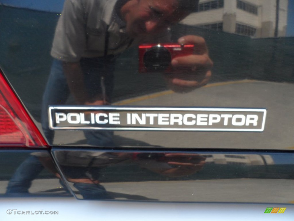2008 Ford Crown Victoria Police Interceptor Marks and Logos Photo #51220286