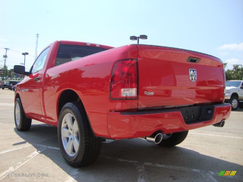 2011 Ram 1500 Express Regular Cab - Flame Red / Dark Slate Gray/Medium Graystone photo #5