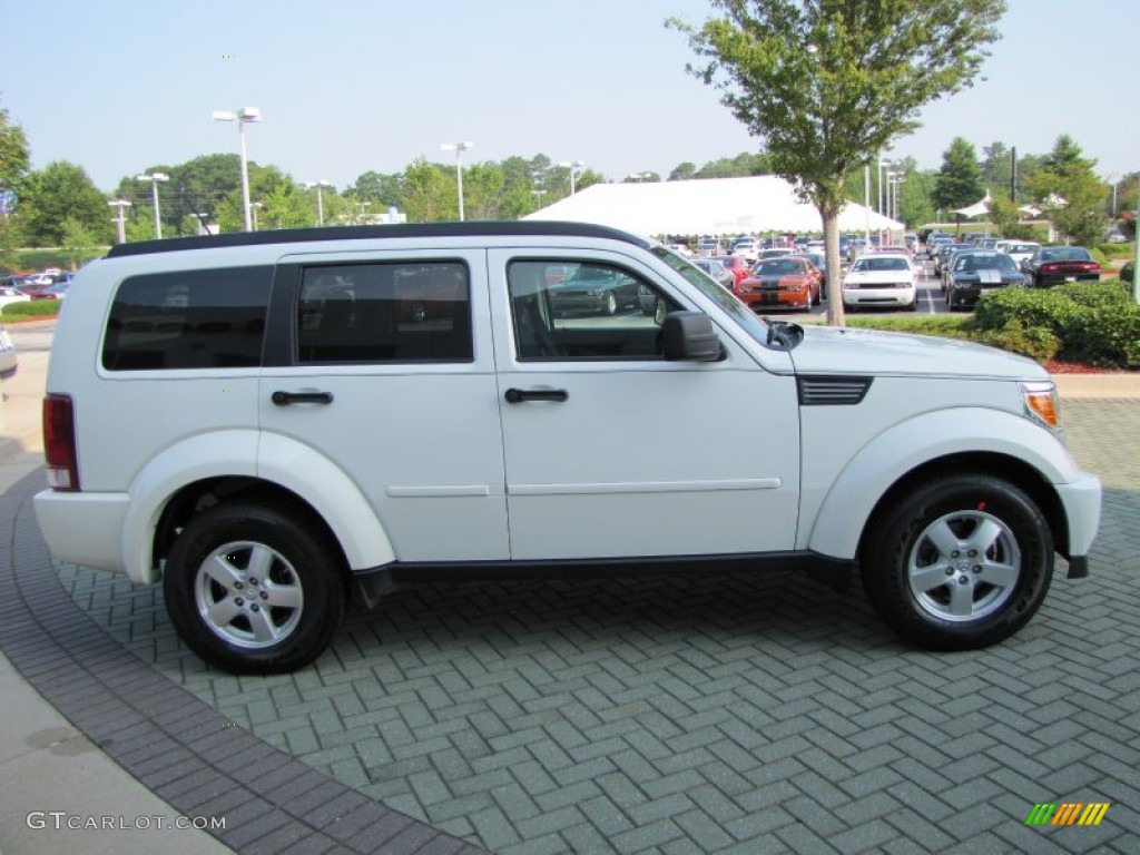 Stone White 2009 Dodge Nitro SE Exterior Photo #51221153