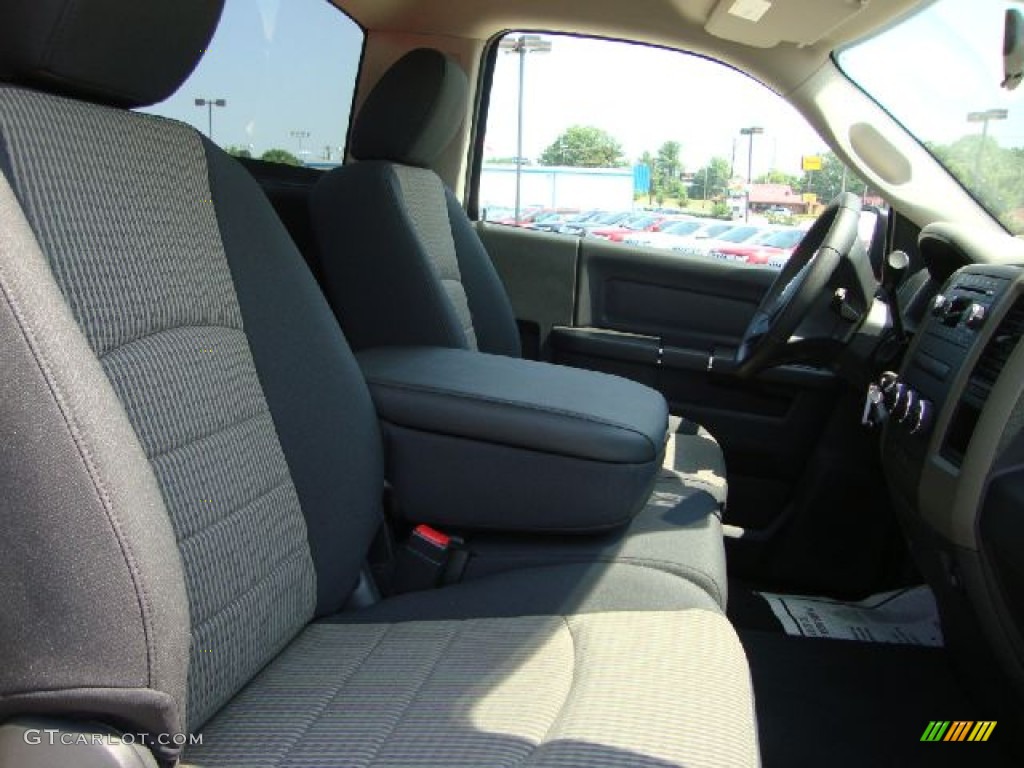 2011 Ram 1500 Express Regular Cab - Flame Red / Dark Slate Gray/Medium Graystone photo #14