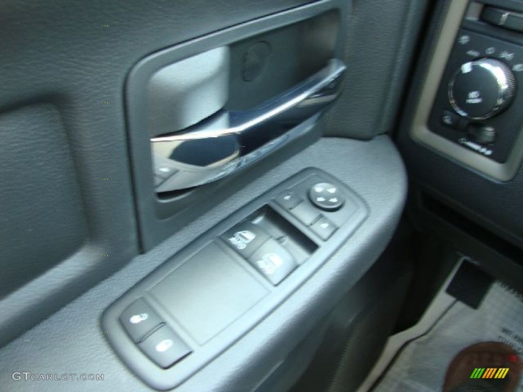 2011 Ram 1500 Express Regular Cab - Flame Red / Dark Slate Gray/Medium Graystone photo #25