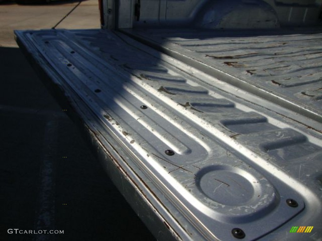2002 Ram 1500 SLT Quad Cab 4x4 - Bright Silver Metallic / Dark Slate Gray photo #15