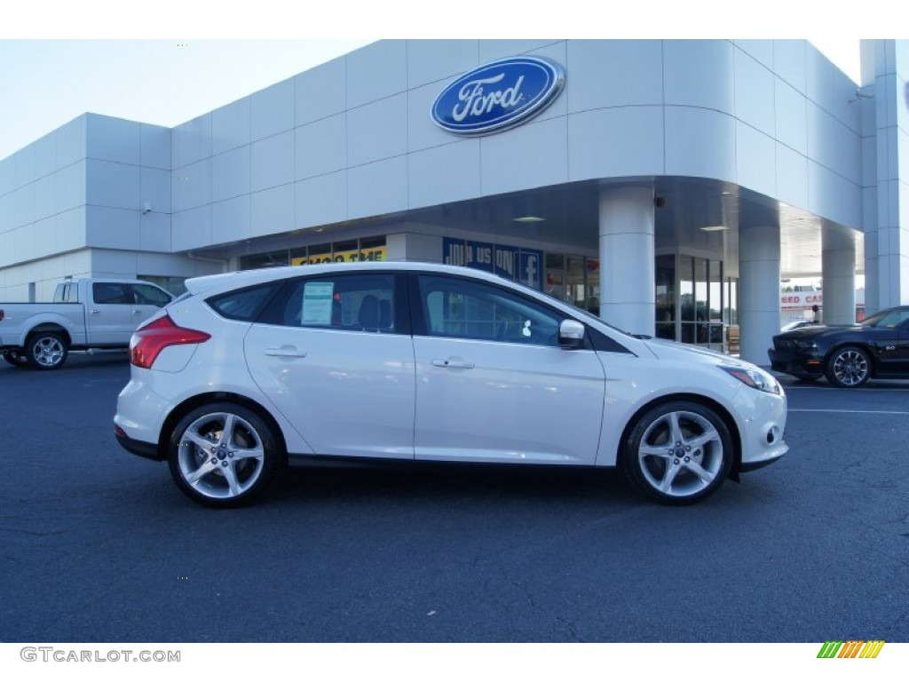 2012 Focus Titanium 5-Door - White Platinum Tricoat Metallic / Charcoal Black Leather photo #2