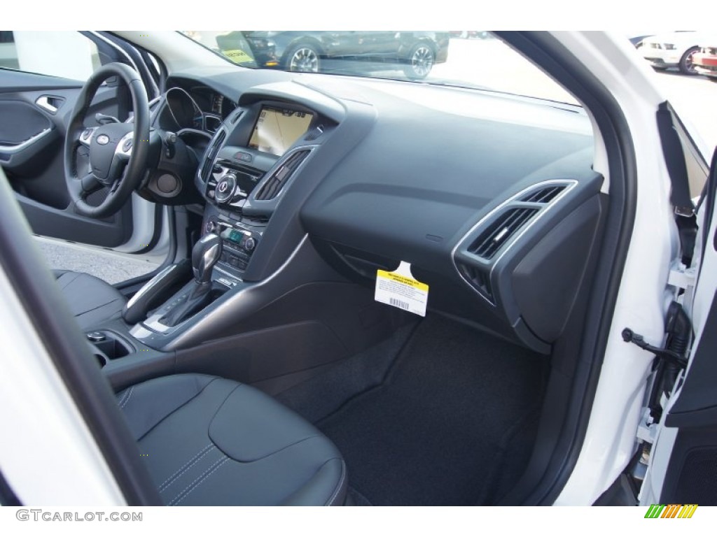 2012 Ford Focus Titanium 5-Door Charcoal Black Leather Dashboard Photo #51225038