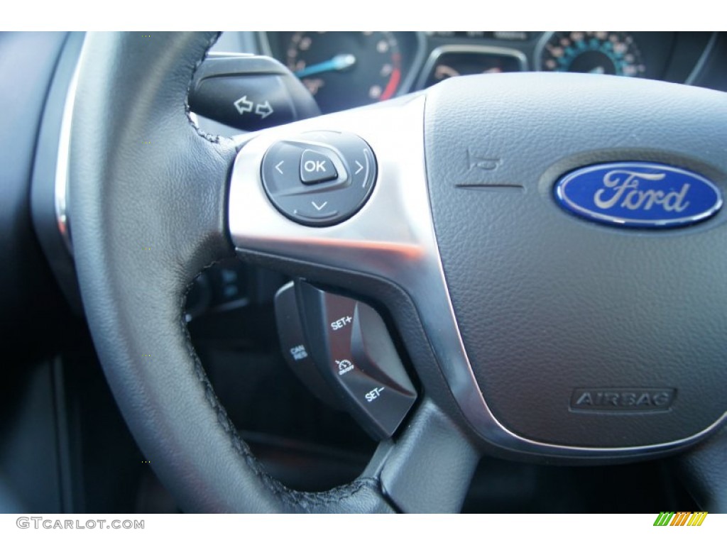 2012 Ford Focus Titanium 5-Door Controls Photo #51225179