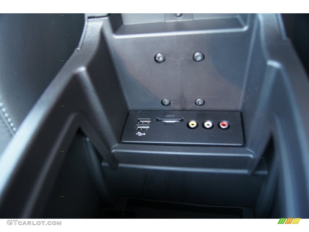 2012 Ford Focus Titanium 5-Door Controls Photo #51225302