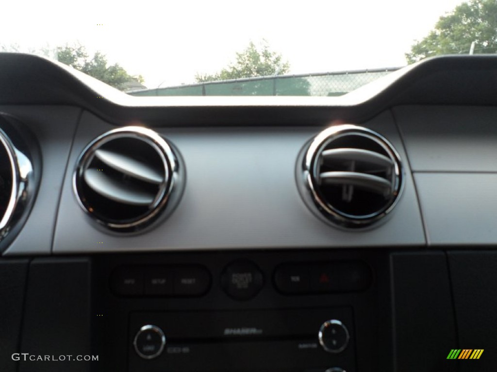 2008 Mustang GT Premium Convertible - Alloy Metallic / Dark Charcoal photo #33
