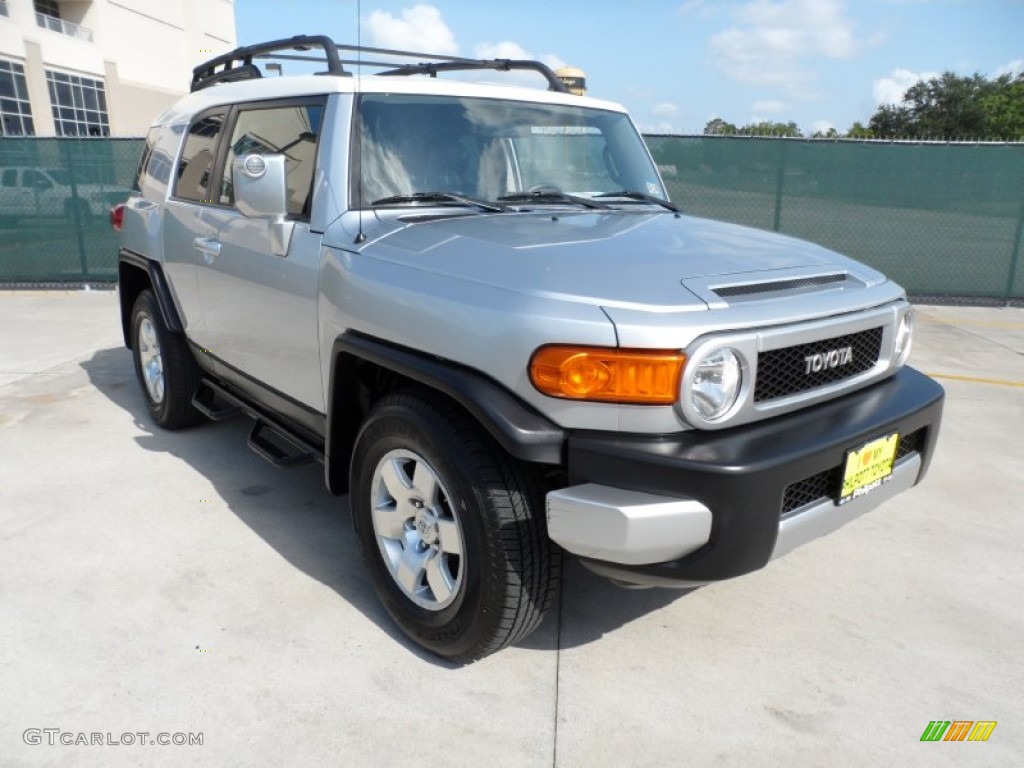 Titanium Metallic Toyota FJ Cruiser