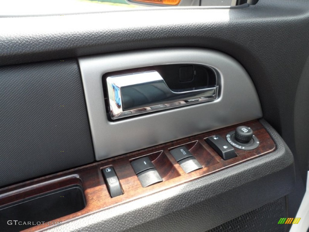 2010 Ford Expedition Limited Controls Photo #51228071