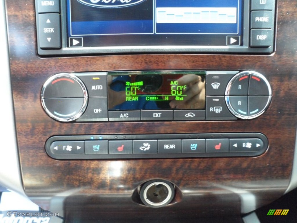 2010 Ford Expedition Limited Controls Photo #51228170