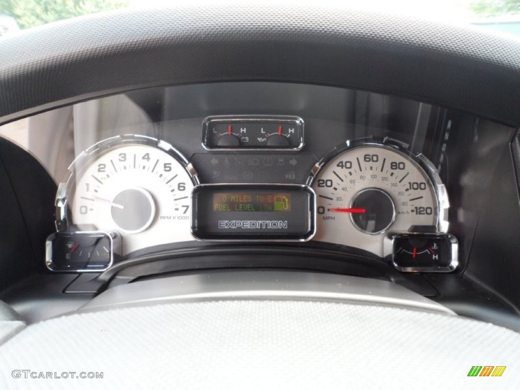 2010 Ford Expedition Limited Gauges Photo #51228224