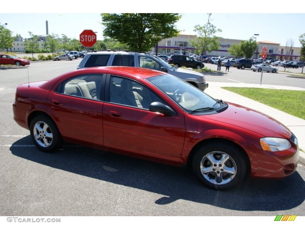 2004 Stratus ES Sedan - Inferno Red Pearlcoat / Sandstone photo #3