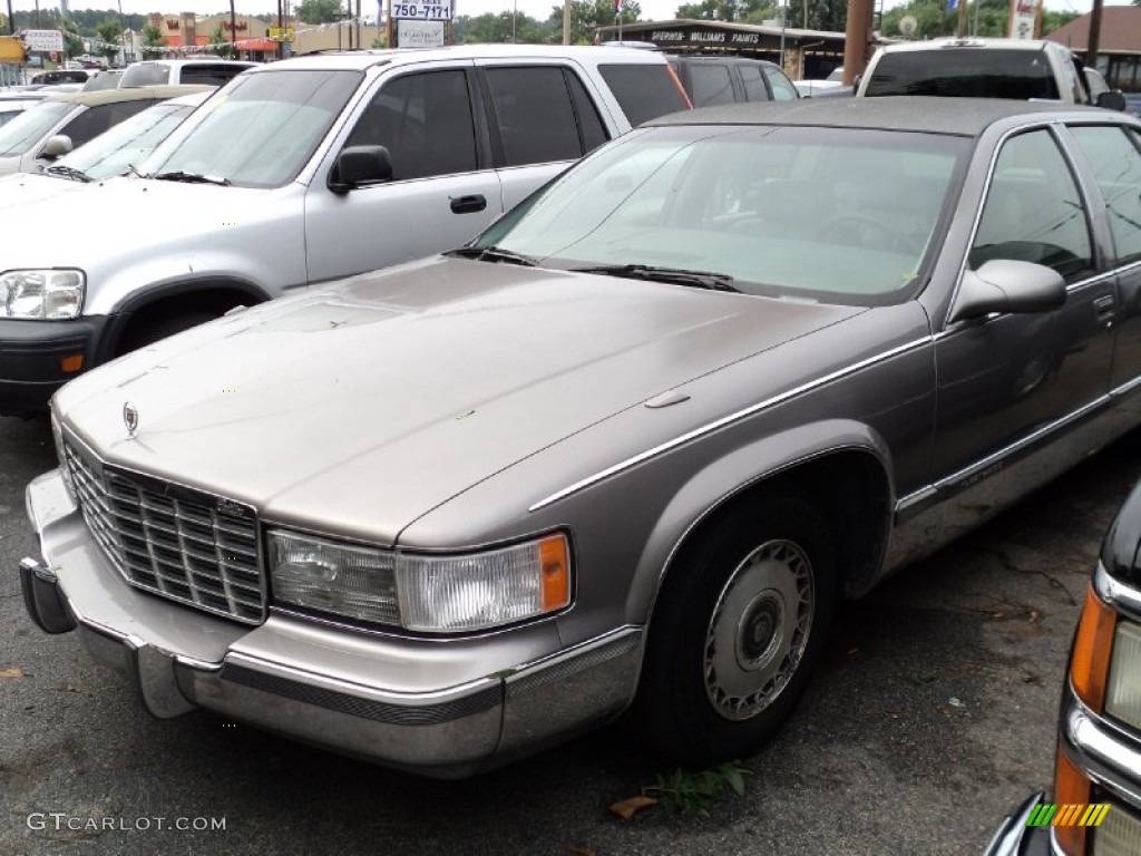 1996 Fleetwood  - Light Driftwood Metallic / Neutral photo #3