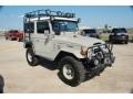 Front 3/4 View of 1976 Land Cruiser FJ40