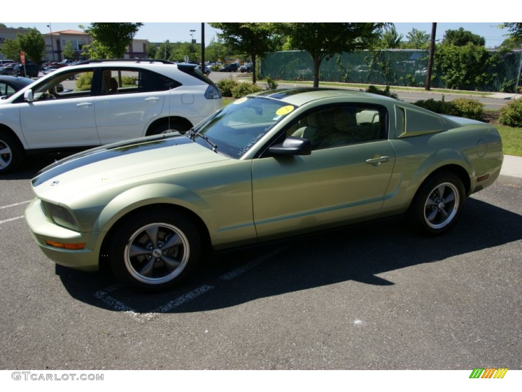 2005 Mustang V6 Premium Coupe - Legend Lime Metallic / Medium Parchment photo #1