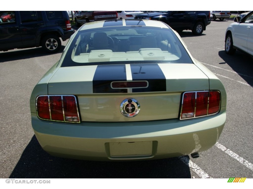 2005 Mustang V6 Premium Coupe - Legend Lime Metallic / Medium Parchment photo #5