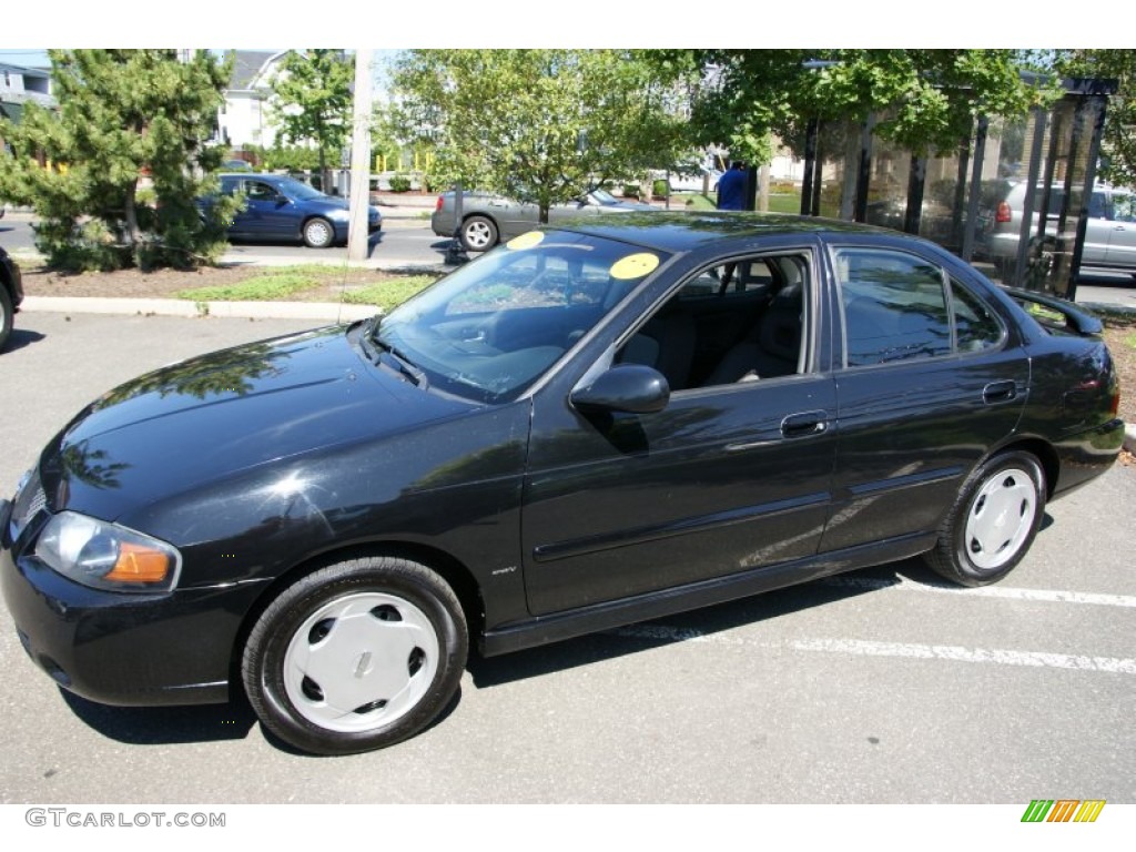 2004 Sentra SE-R - Blackout / Charcoal photo #1