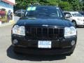 Black - Grand Cherokee Laredo 4x4 Photo No. 2