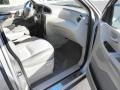 Medium Parchment Beige Interior Photo for 2002 Ford Windstar #51233777