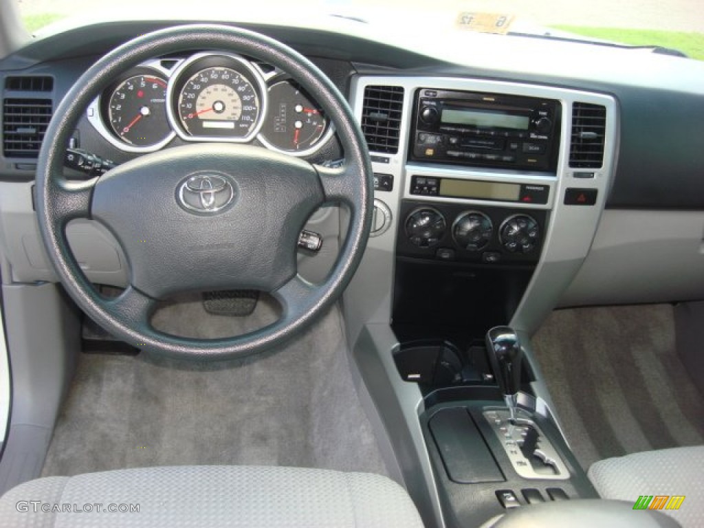 2004 4Runner SR5 4x4 - Natural White / Dark Charcoal photo #12