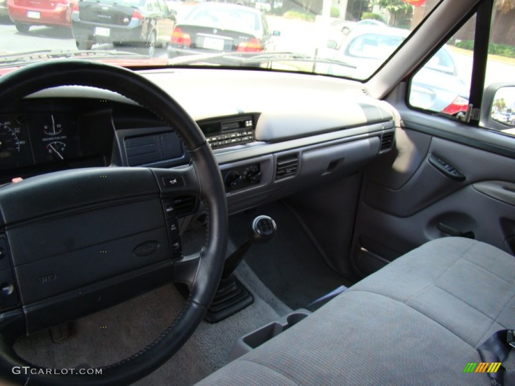 Opal Grey Interior 1996 Ford F150 XLT Regular Cab Photo #51238328