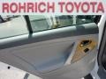 Super White - Camry XLE V6 Photo No. 15