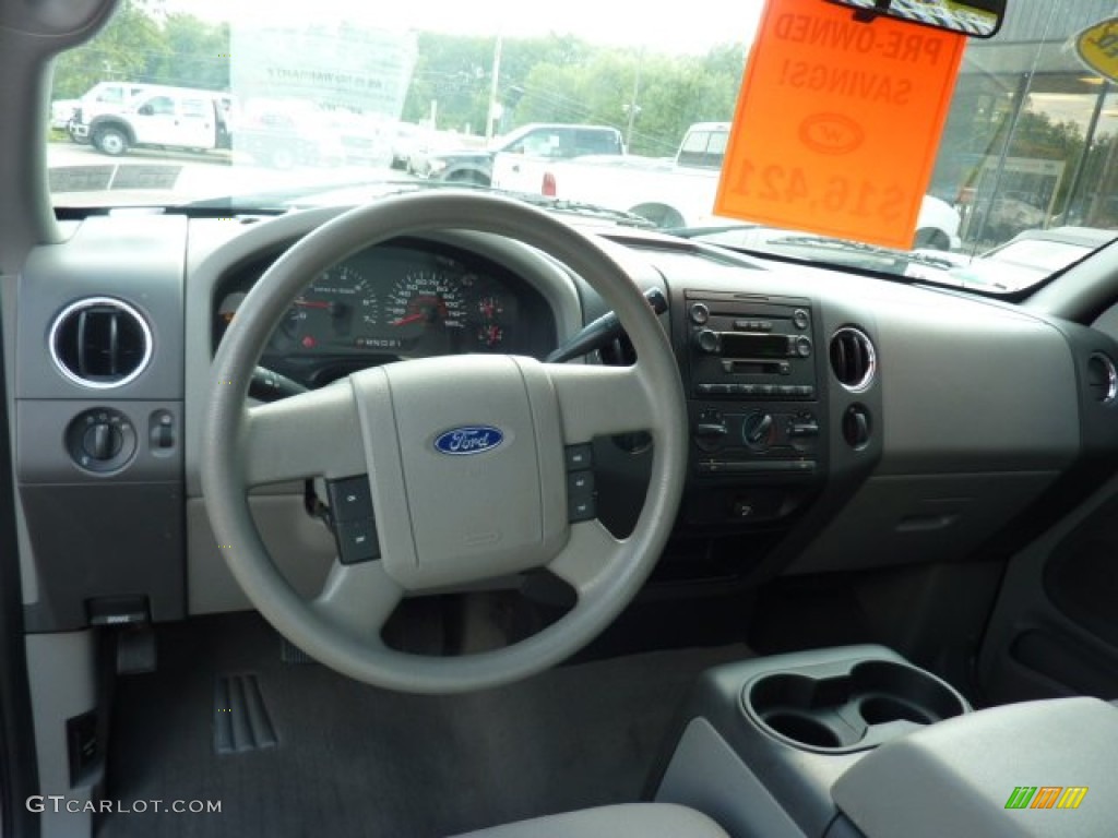 2006 F150 XLT SuperCab 4x4 - Silver Metallic / Medium Flint photo #13