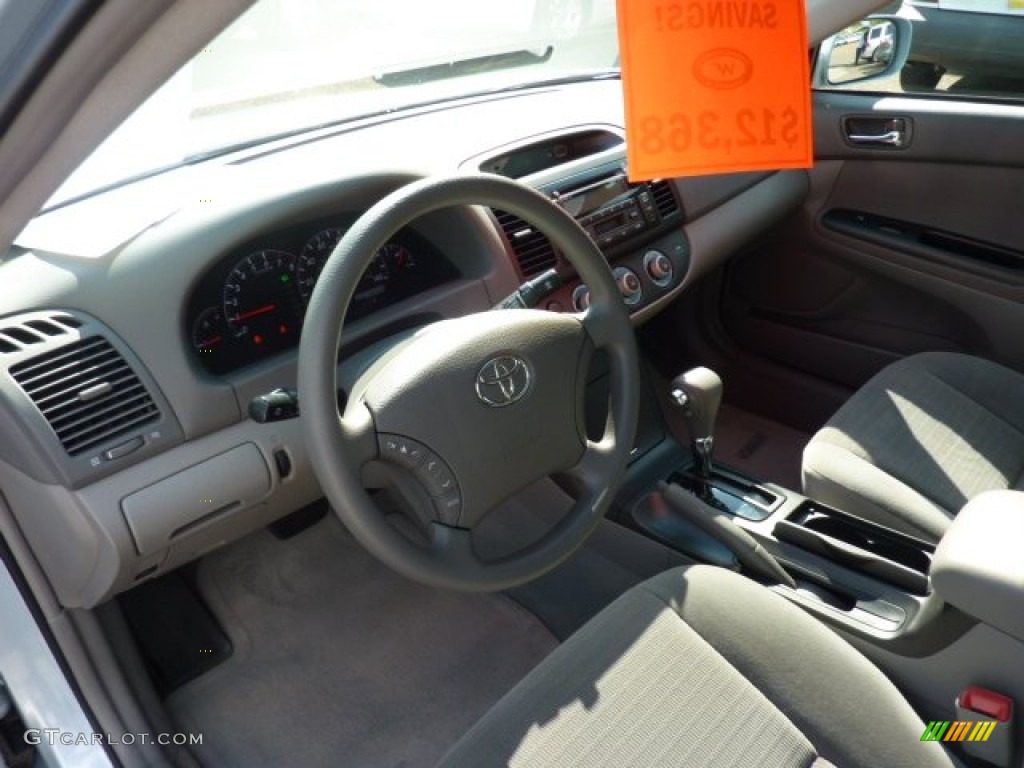 2005 Camry LE V6 - Sky Blue Pearl / Gray photo #15