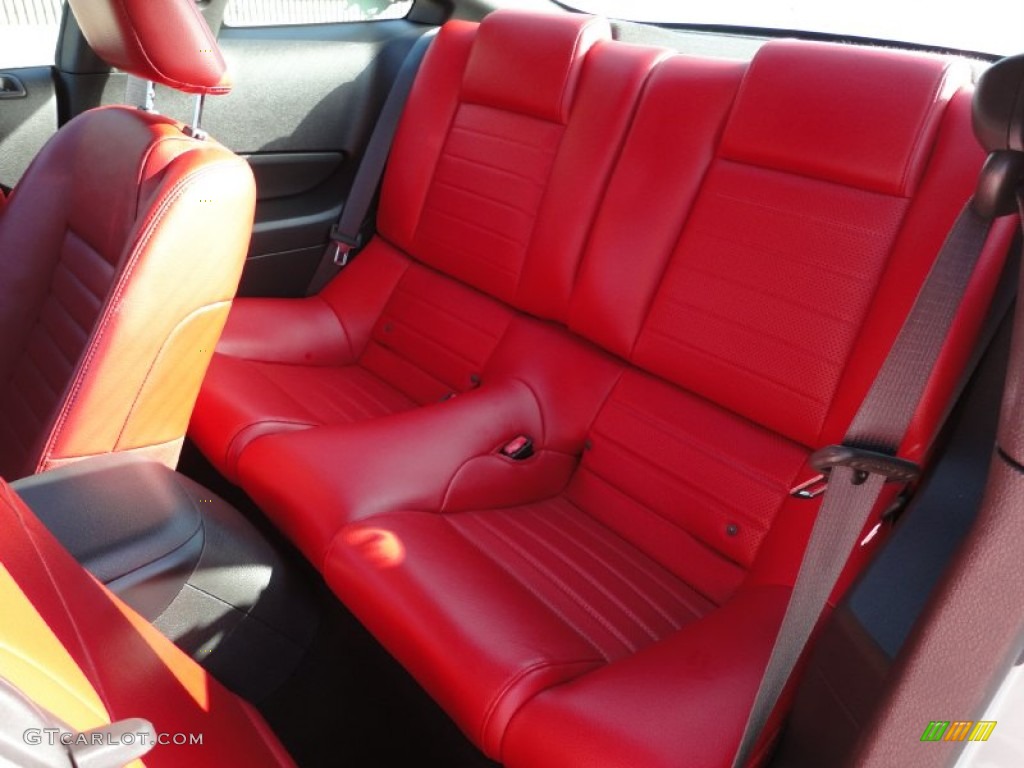 2005 Mustang GT Premium Coupe - Satin Silver Metallic / Red Leather photo #13