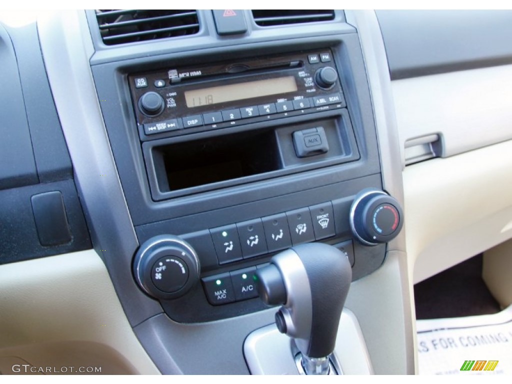 2011 Honda CR-V LX 4WD Controls Photo #51242707