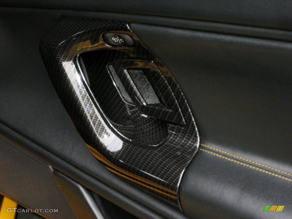 2007 Lamborghini Gallardo Coupe Controls Photo #51244969