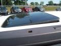 Light Cashmere/Ebony Sunroof Photo for 2007 Hummer H3 #51246134