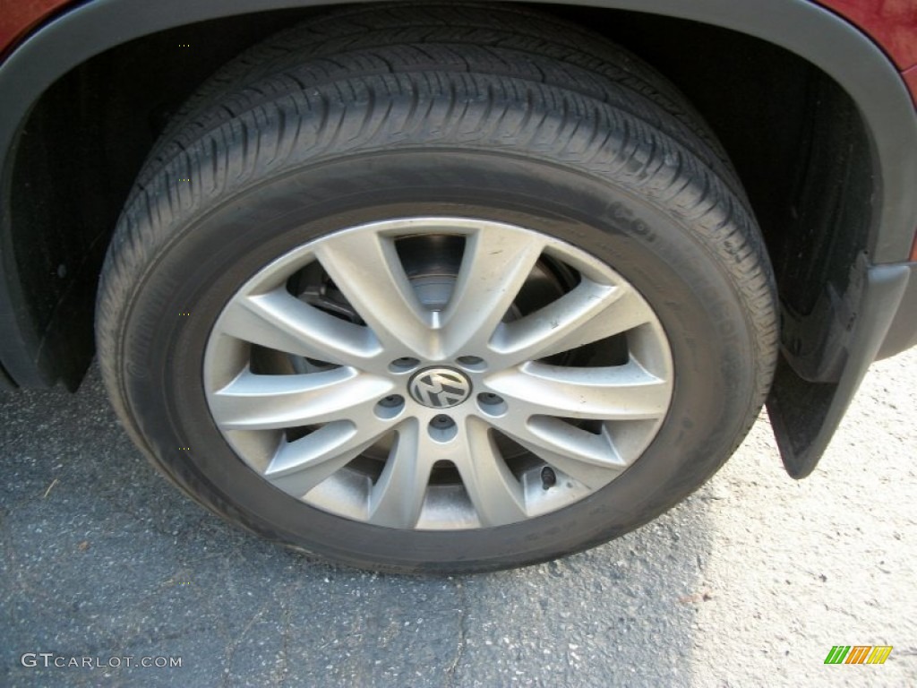 2009 Volkswagen Tiguan SE 4Motion Wheel Photos