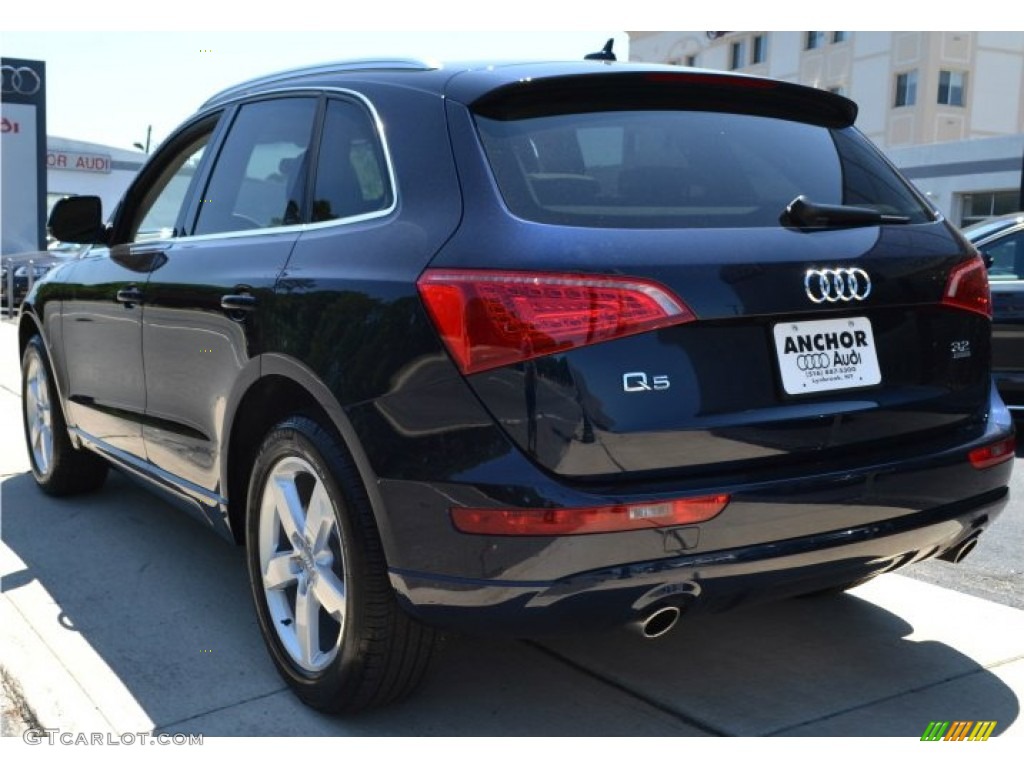 2009 Q5 3.2 Premium quattro - Deep Sea Blue Pearl Effect / Light Gray photo #4