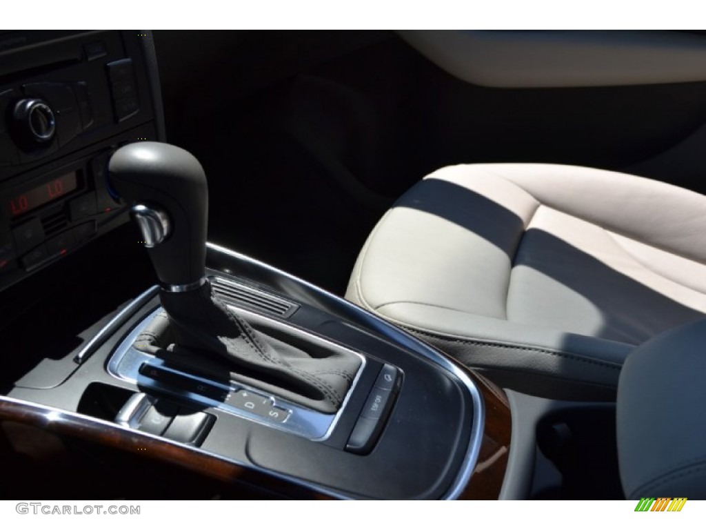 2009 Q5 3.2 Premium quattro - Deep Sea Blue Pearl Effect / Light Gray photo #15