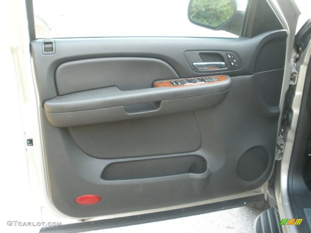 2008 Chevrolet Avalanche LTZ Ebony Door Panel Photo #51251003