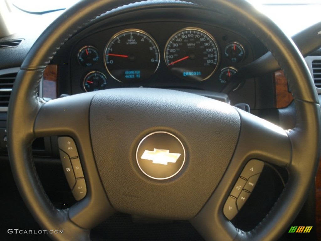 2008 Chevrolet Avalanche LTZ Ebony Steering Wheel Photo #51251141