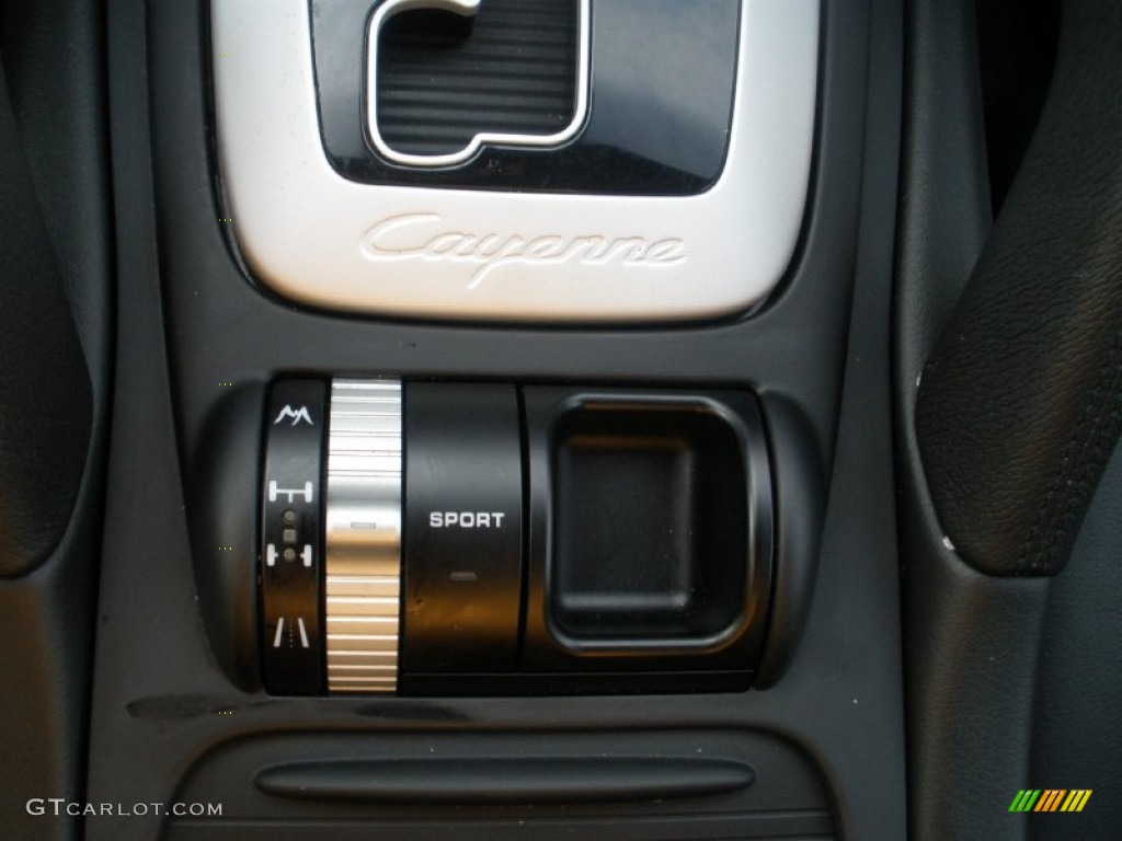 2009 Porsche Cayenne Tiptronic Controls Photo #51252008
