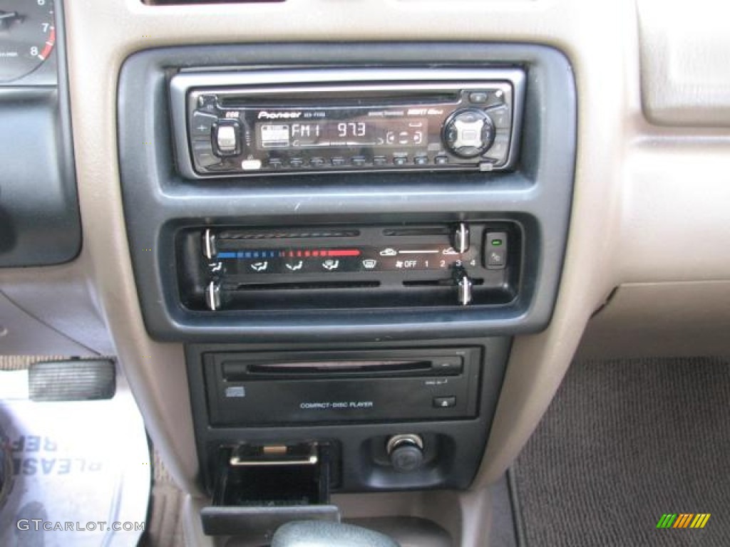 1997 Mazda Protege LX Controls Photo #51252746