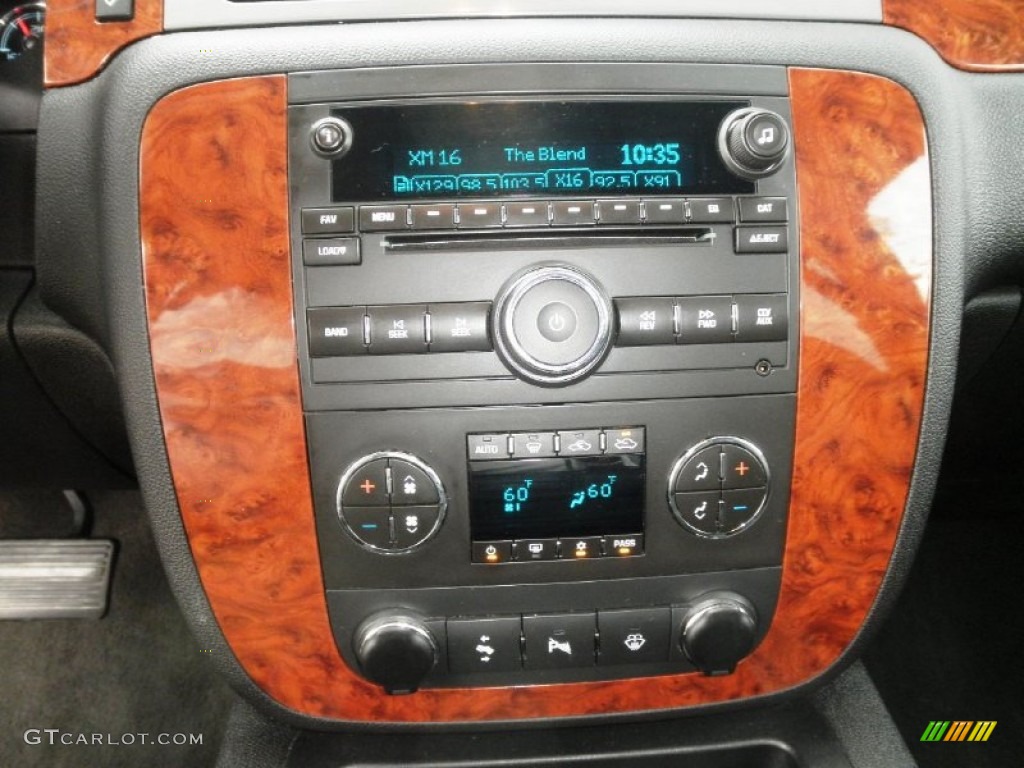2008 Chevrolet Silverado 1500 LTZ Extended Cab 4x4 Controls Photo #51254570