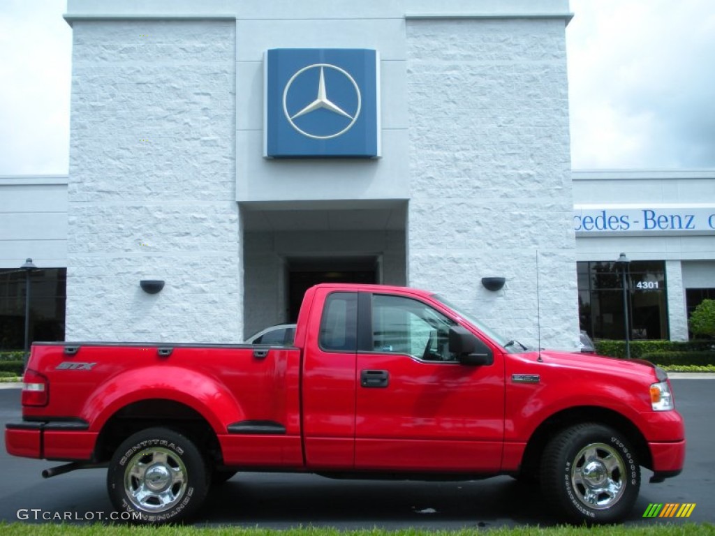 2005 F150 STX Regular Cab Flareside - Bright Red / Medium Flint Grey photo #5