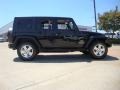 Black - Wrangler Unlimited Sahara 4x4 Photo No. 2