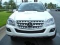 Arctic White - ML 350 4Matic Photo No. 3