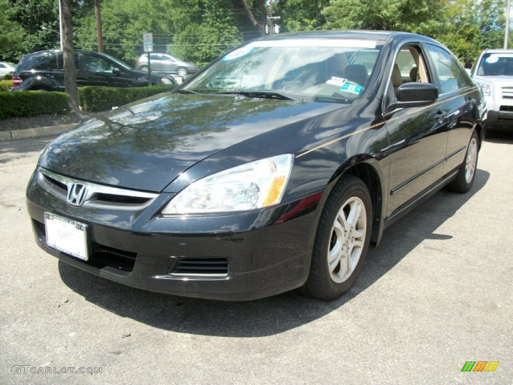 2006 Accord EX-L Sedan - Nighthawk Black Pearl / Ivory photo #4